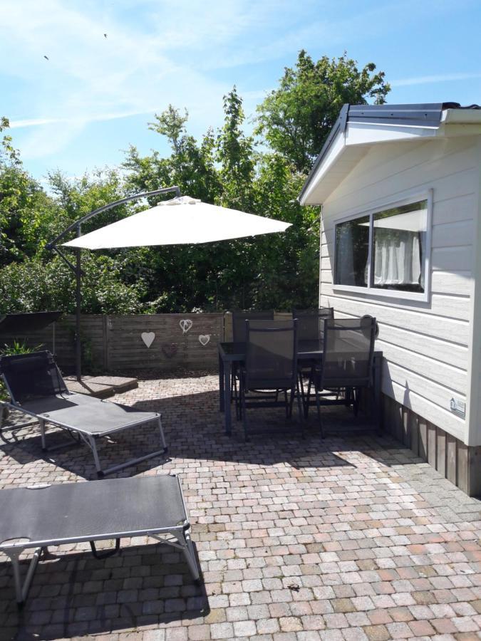 Chalet Van Minicamping De Braamhof Коудекерке Екстериор снимка